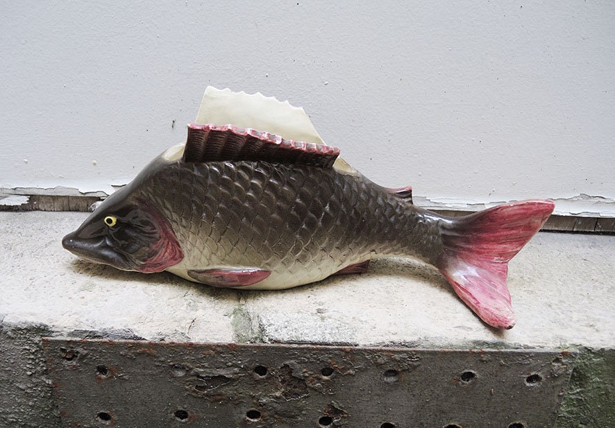 Ornement de Poisson Barbotine Français Antique