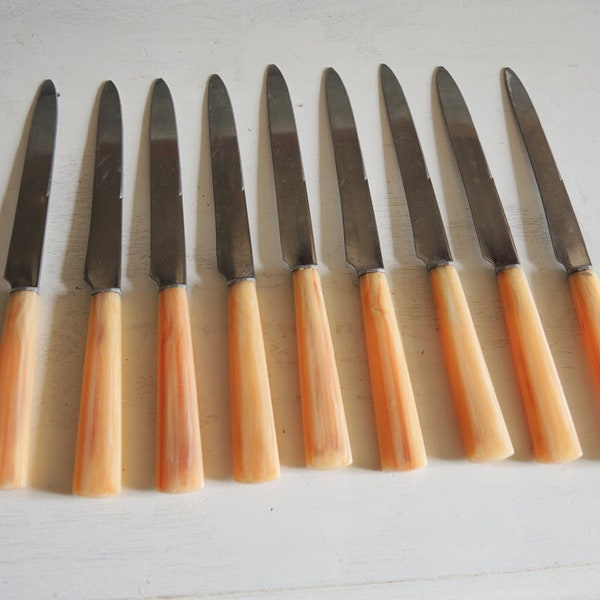 9 Antique French Stainless Steel & Bakelite Table Knives