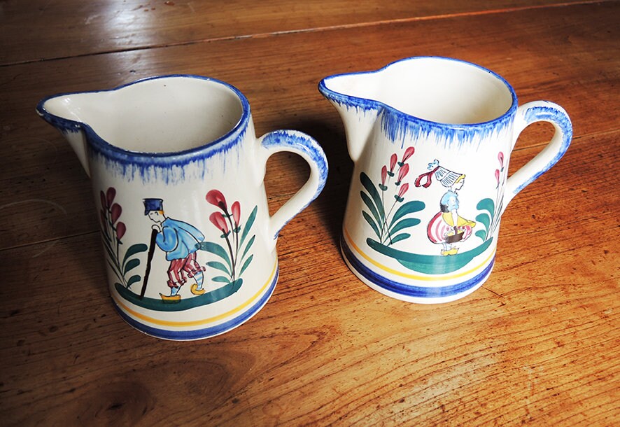 Antique Français Paire de Pichets Ceamic Décorés à La Main Lisieux