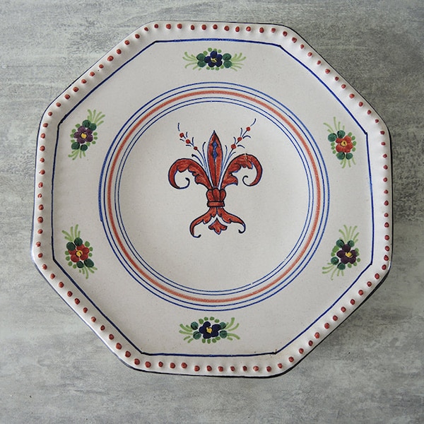 Antique Firenze Fleur de Lys Octagonal Plate