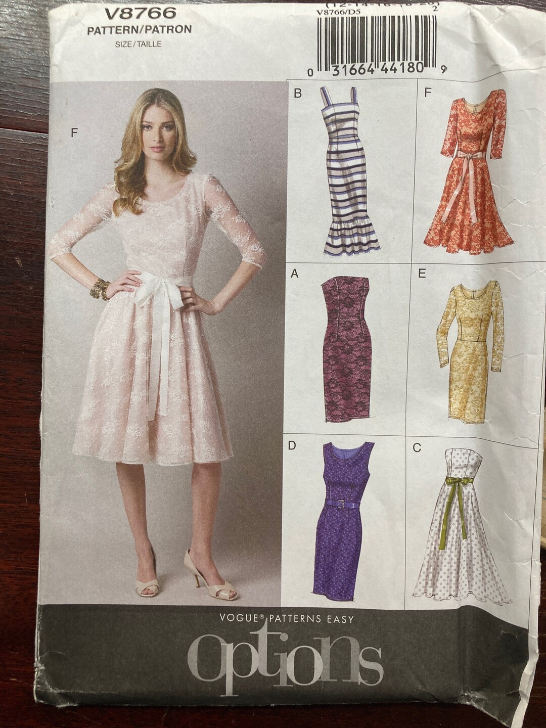 Vogue V8766. Size D5. Vogue Patterns Easy Options. Various Etsy