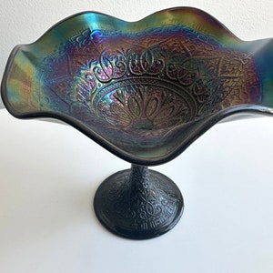 Vintage Northwood Hearts & Flowers Amethyst Iridescent Carnival Glass Footed Compote