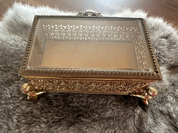 Vintage Ormolu Filigree Glass Rectangle Jewelry C… - image 9