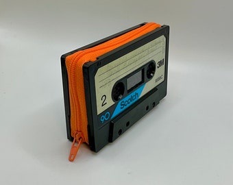 Art original de surcyclage de cassettes de portefeuille fait main