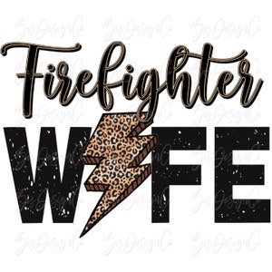 Femme pompier png, femme léopard sublimation designs téléchargements, Retro Fireman Wife Design chemise t-shirt png, cadre cercle vintage clipart