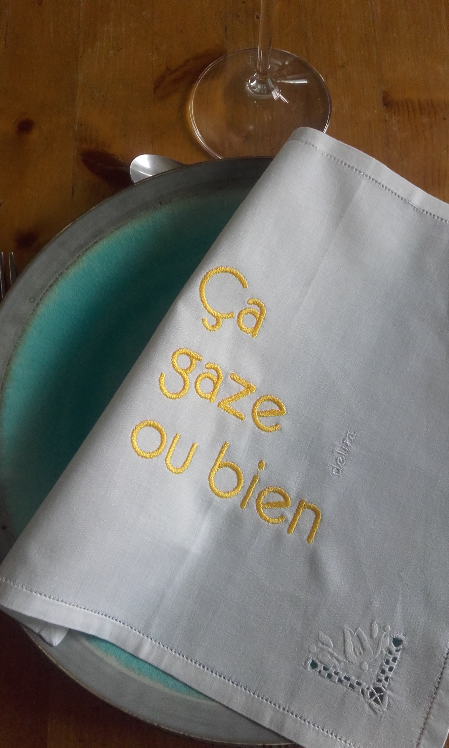 Serviette de Table Brodée Ca Gaze ou Bien