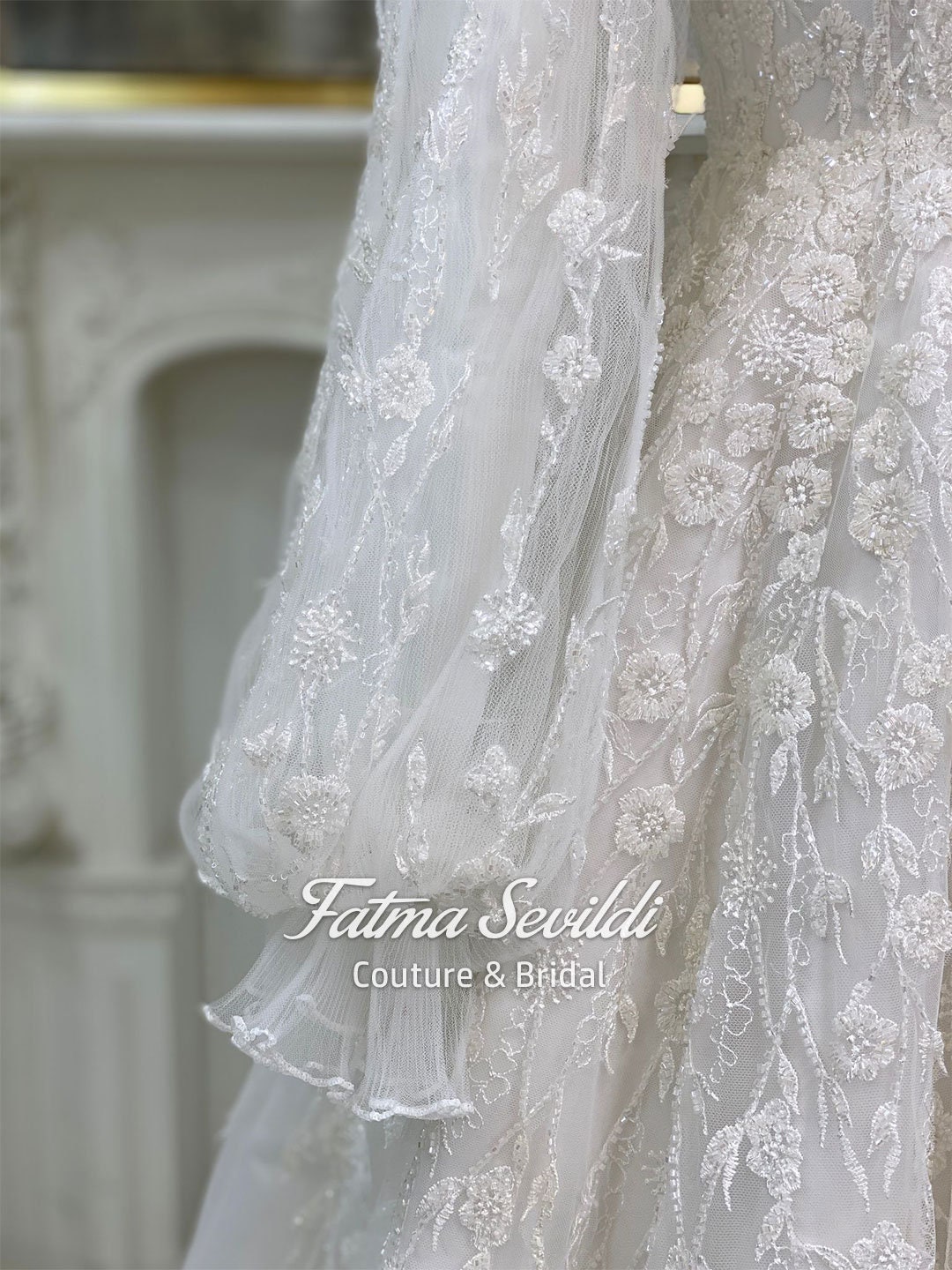 Long Sleeve White Lace Tulle Muslim Wedding Dress - VQ