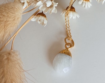 Gemstone necklace moonstone, rainbow moonstone |fairly and ethically traded| sustainable jewelry