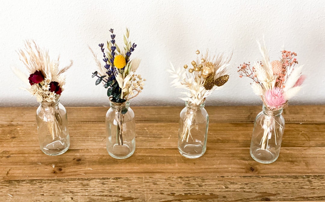Classic Dried Flower Mini Bouquet – Toluka Paperie + Gifts