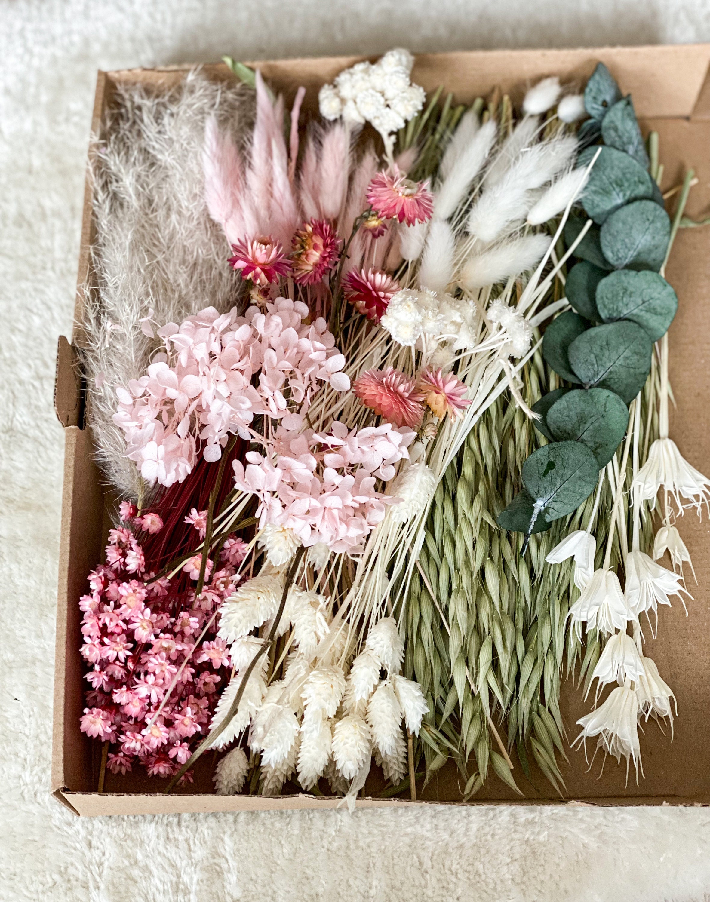 Girlande trockenblumen