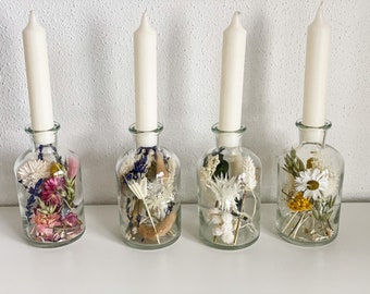 Flores secas en un vaso, ramo de flores secas en un vaso para flores, también apto como candelabro.