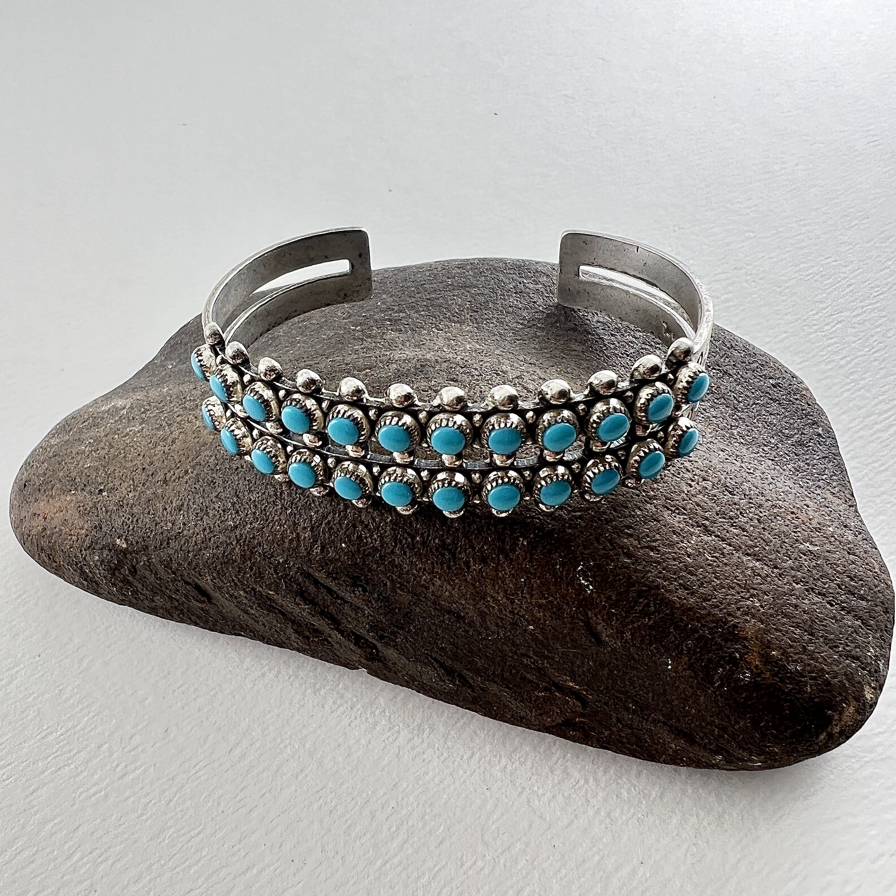 Vintage Native American Double Row Snake Eye Bracelet 24