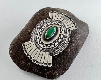 Outstanding Vintage Native American Navajo Green Turquoise Sterling Silver Ring Old Outstanding Vintage Native American Navajo Green Turquoise Sterling Silver Ring Old