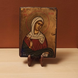 Saint Niki, (Η Αγία Νίκη ) hand painted Greek Orthodox Byzantine icon.