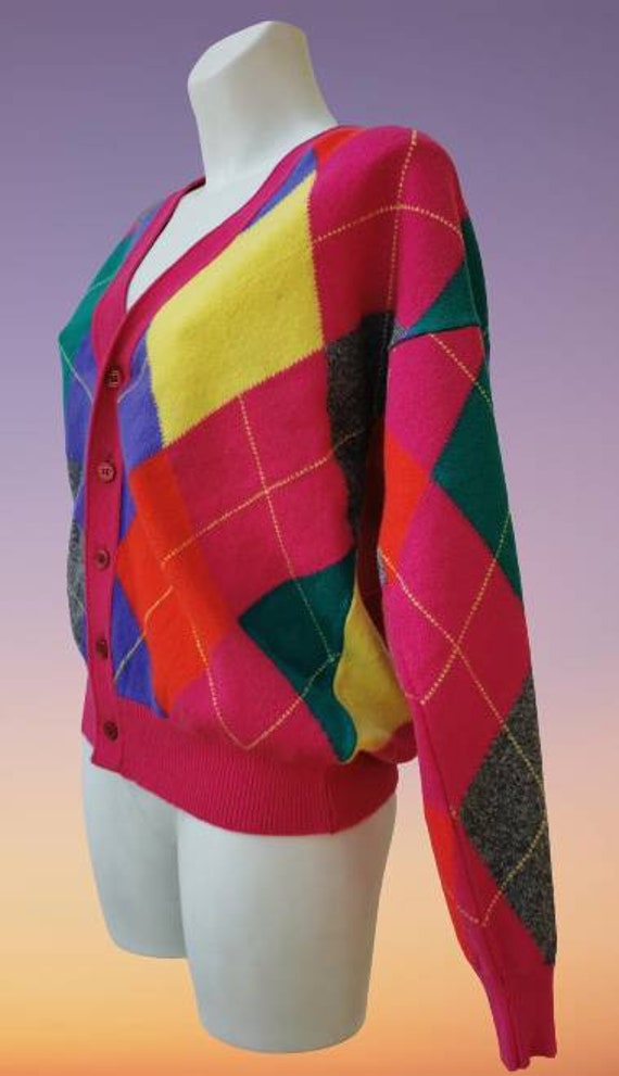 Vintage V-neck cardigan/ Red geometric rhombic/ 1… - image 6