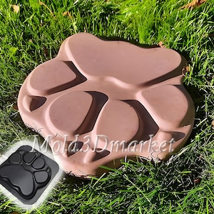 Animal Tracks Plastic Mold – Concrete Paving Slab Mold for Garden Path and Walkway
