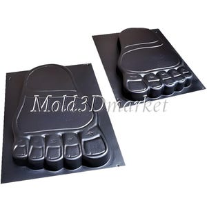Giant Footprint set 2 Molds – Concrete Paving Slab Mold for Garden Path and Walkway