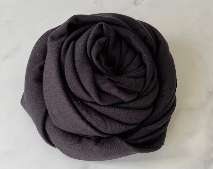 Black Merino Wool Rib Knit Fabric - 1x1 – Nature's Fabrics
