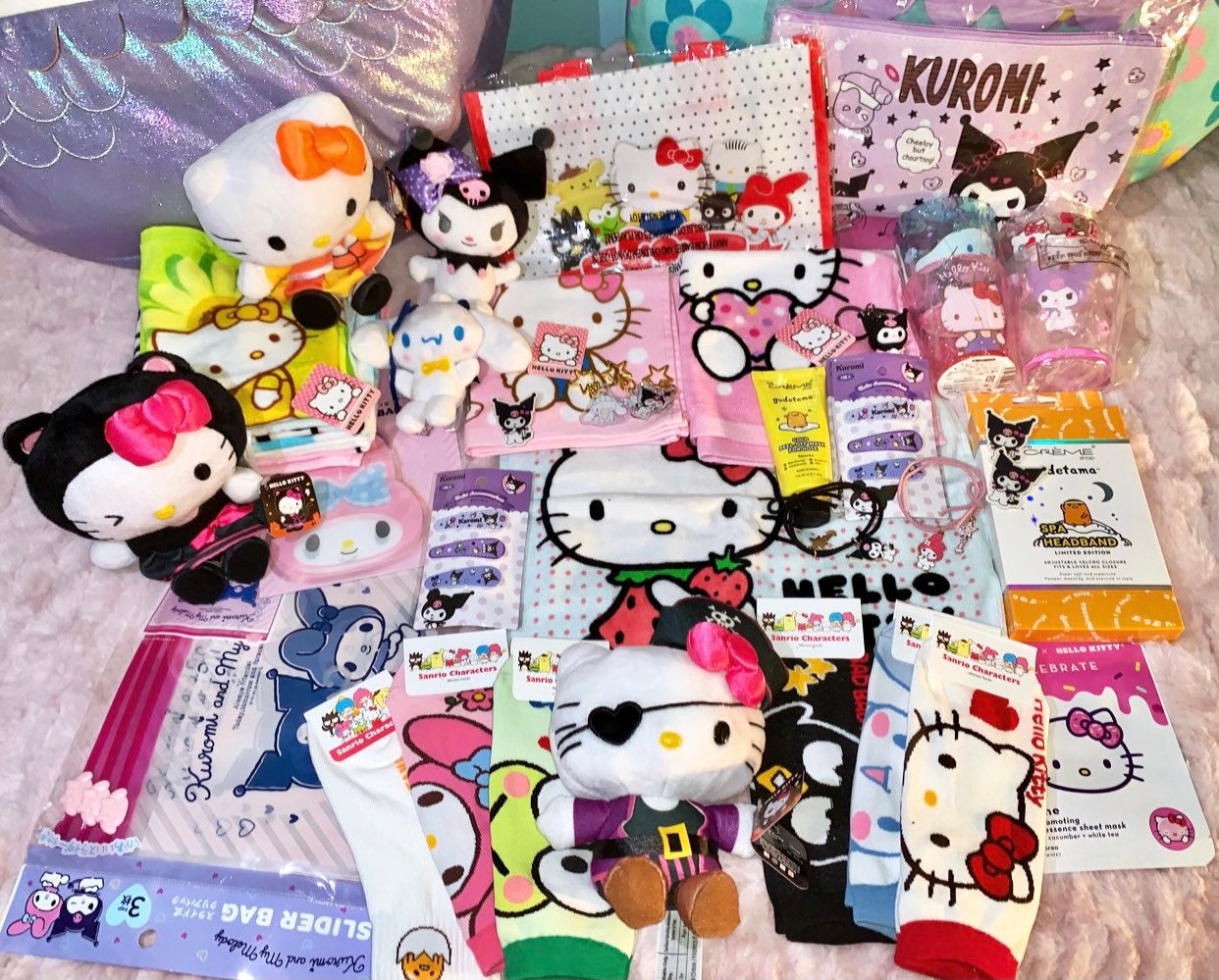 Sanrio Mystery Boxes Hello KittyCinnamorollTwin StarsMy Etsy