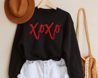 Valentine XOXO Shirt, Red Glitter XOXO Sweater, Valentines Day Sweatshirt, Hugs and Kisses, Ladies Valentines Shirts, Gifts for Women, Wife