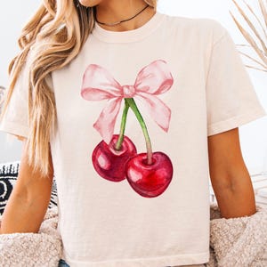 Cropped Cherry Graphic T-shirt: Comfort Colors® Retro Tee - Etsy