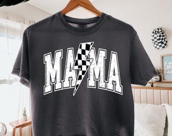 Top court maman à carreaux Bolt, cadeaux pour la fête des Mères, chemise courte Comfort Colors®, chemise maman, cadeau nouvelle maman, chemise maman tendance, printemps été