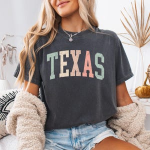 Pastel Texas T-Shirt for Women: State Souvenir Comfort Colors® Soft Cotton Tee