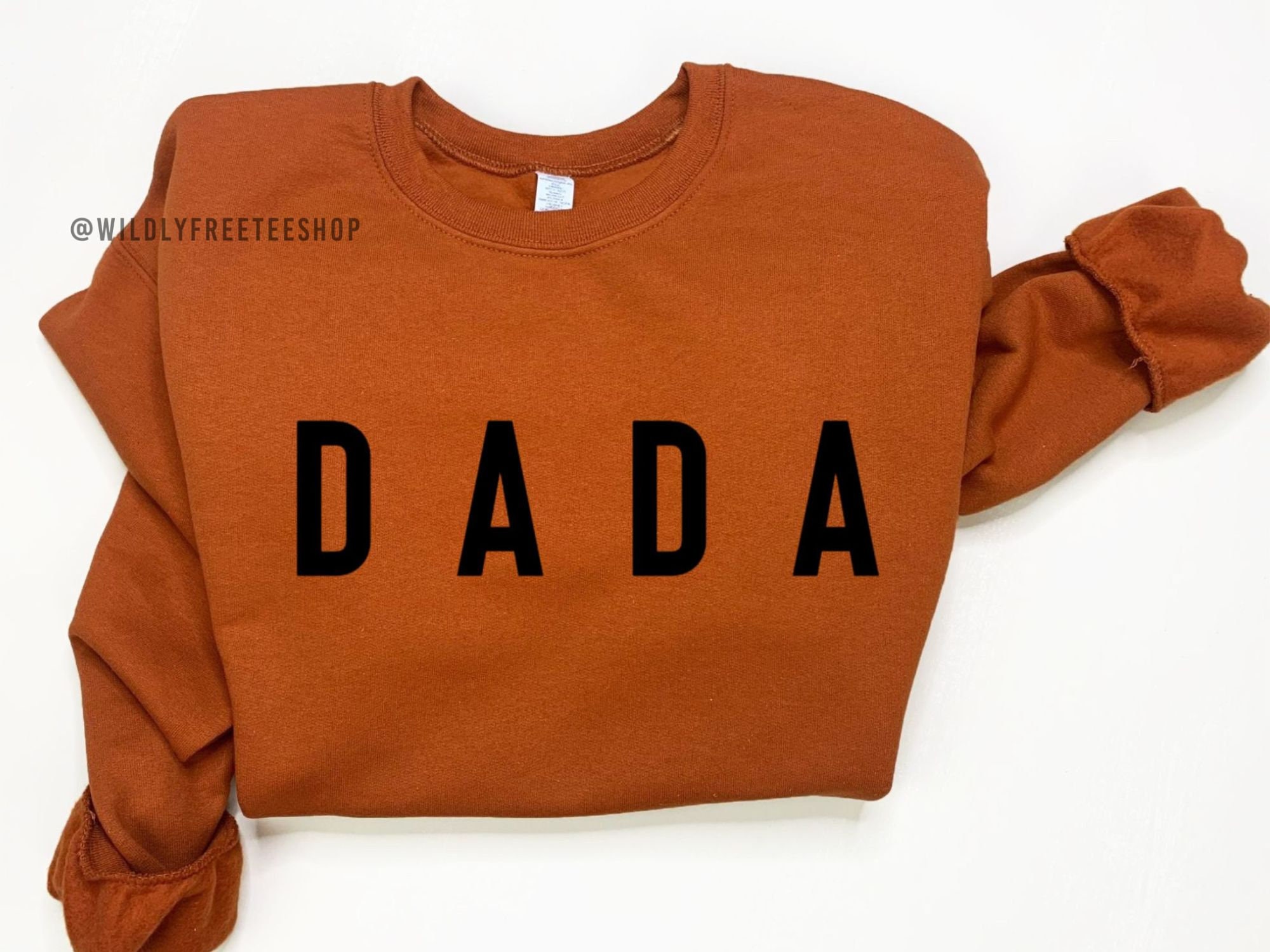 Discover Dada and Mini Fall Sweatshirts, Dad Sweatshirt, Dad and Son Outfits, Best Gifts for Dad, Dad and Daughter Sweaters, Matching Family Shirts