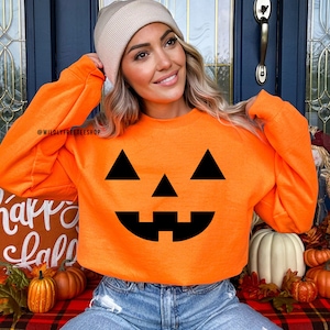 Jack O Lantern Sweatshirt: Halloween Pumpkin Face Crewneck