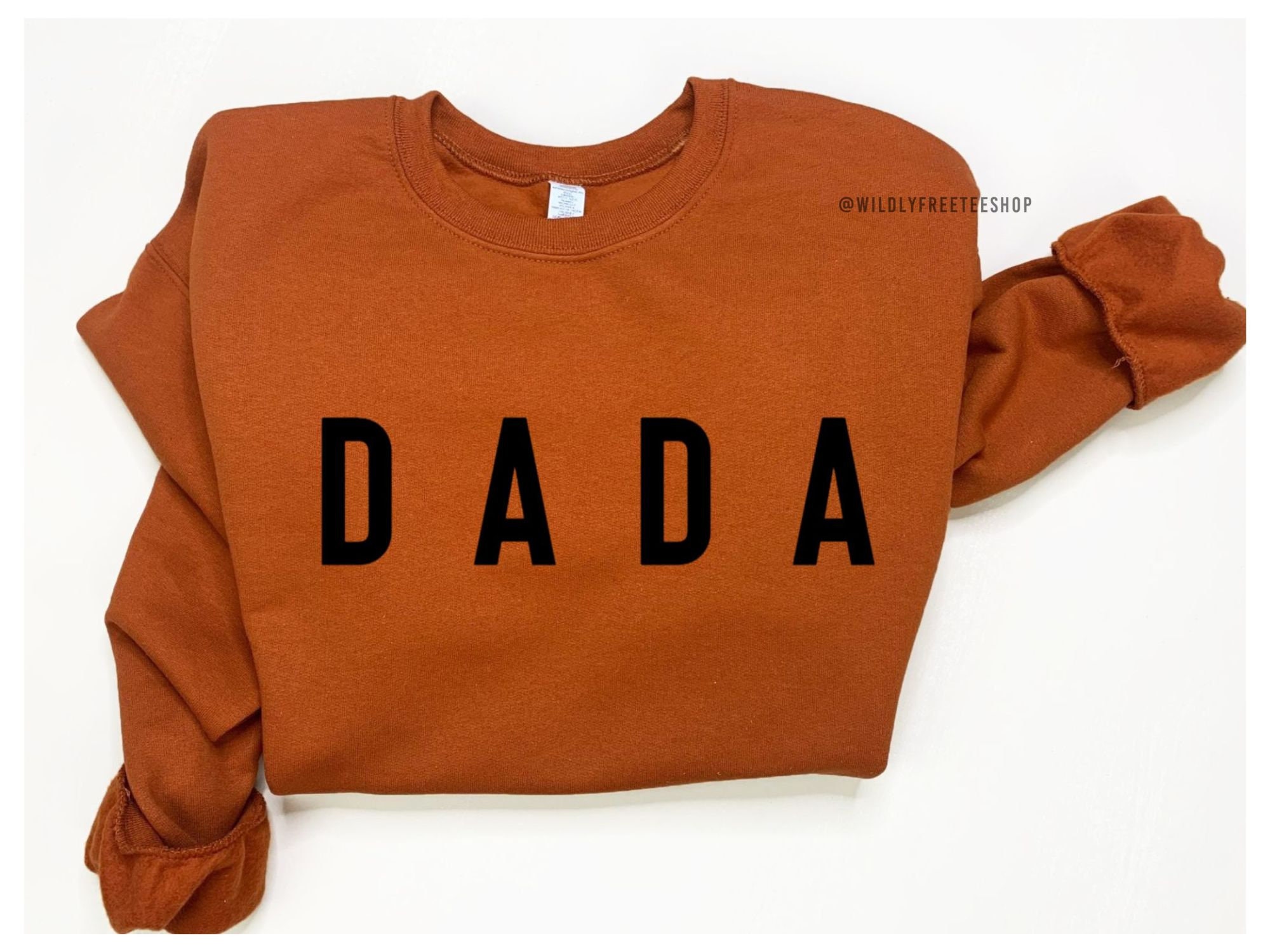 Discover Dada and Mini Fall Sweatshirts, Dad Sweatshirt, Dad and Son Outfits, Best Gifts for Dad, Dad and Daughter Sweaters, Matching Family Shirts