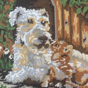 愛らしいシュナウザー犬の肖像画、フランスのビンテージ針仕事。(43b)