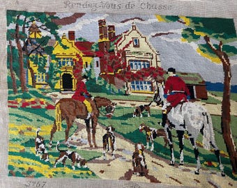 Escena de caza en el bosque, tapiz francés antiguo de punto de aguja, muchos cazadores y perros en el tapiz (39F)