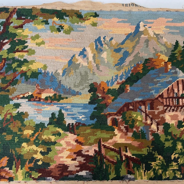 Bordado francés vintage, casa de montaña sobre tapiz (siglo XIX)