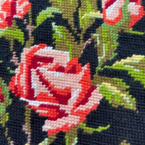 Rose Bouquet French Vintage Needlepoint. (3A) - Etsy
