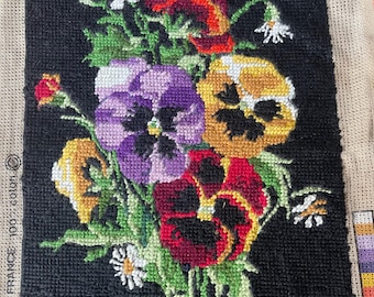 Tapiz francés vintage bicolor con diseño floral de pensamientos: decoración de pared hecha a mano (28A)