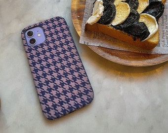 Retro Purple Houndstooth Print | Vintage Fabric iPhone 12/12 Pro, iPhone 13 Pro Case | ROLLO ROLLO