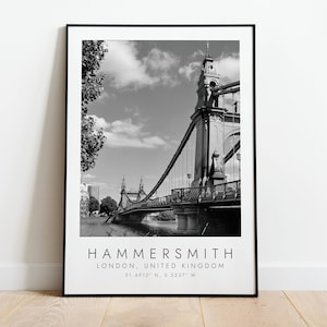 HAMMERSMITH, London Vereinigtes Königreich Reisedruck | Druck für Reiseliebhaber | schwarz weiß Kunst | Koordinaten Print