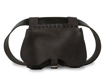 Leather belt bag | Kidney bag | Garment bag | Medieval | Renaissance