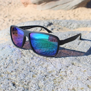 Men&#39;s Women&#39;s Sunglasses Polarizet Lenses Grate for Holiday Festival Driving Beach Party Accessory or Just Looking Cool