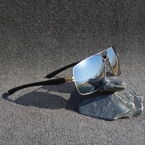 Polarized Men Summer Sunglasses Durable Metal Frame Designer Sunglasses Beach Sport Fishing Driving Golf Festival