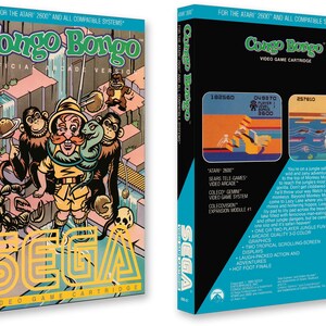 Puede incluir: Un cartucho de videojuego Sega para Atari 2600. La caja presenta una escena de jungla de dibujos animados con un hombre, monos y una serpiente. El juego se llama "Congo Bongo" y es la versión arcade oficial.