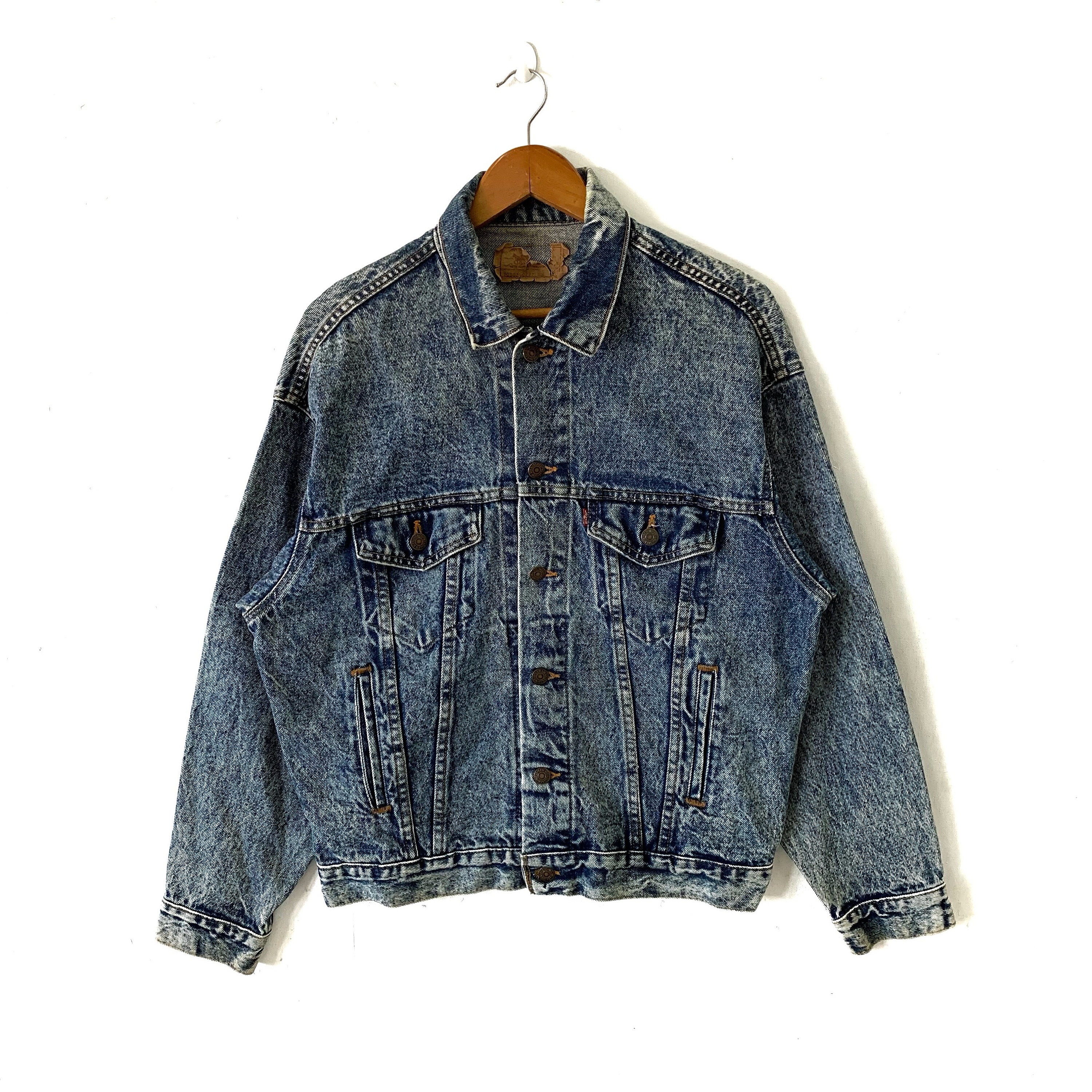 Vintage Levis 507 Denim Trucker Jacket Stamp Button 523 Made Vintage Levis 507 Denim Trucker Jacket Stamp Button 523 Made