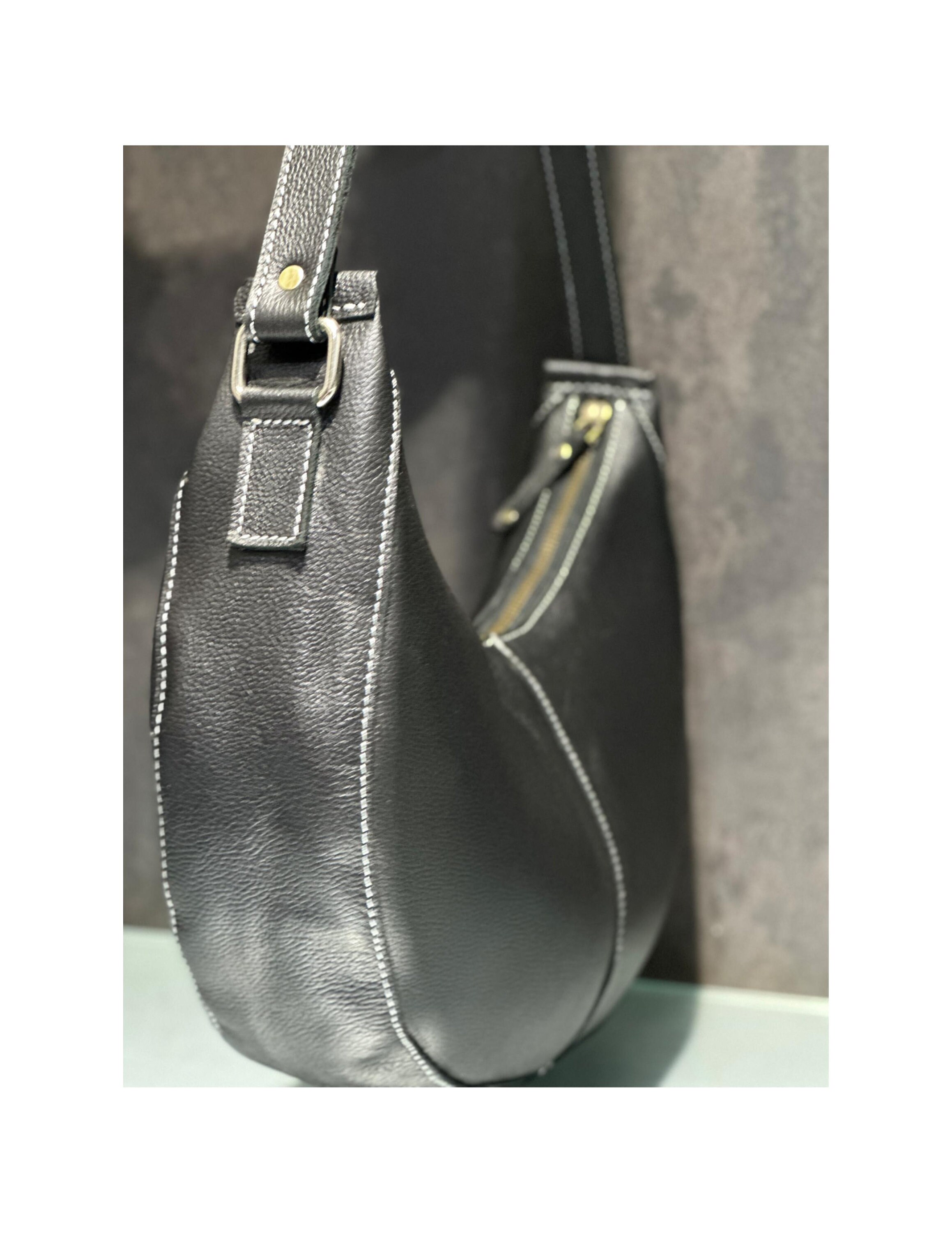 バッグ Vintage leather half moon hand bag Vintage Handmade Half Moon Leather Black Shoulder Bag, Women