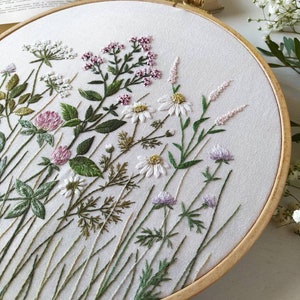 Clover meadow embroidery pattern pdf video tutorial, floral pattern, botanical embroidery design, digital download, Mother's Day, herbs image 3
