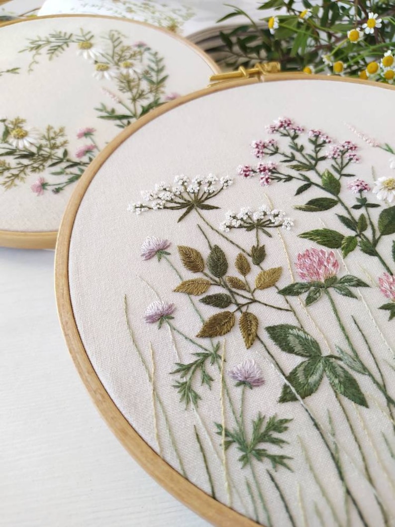 Clover meadow embroidery pattern pdf video tutorial, floral pattern, botanical embroidery design, digital download, Mother's Day, herbs image 4