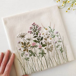 Clover meadow embroidery pattern pdf video tutorial, floral pattern, botanical embroidery design, digital download, Mother's Day, herbs image 2