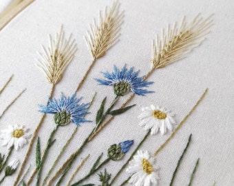 ヤグルマギクの刺繍パターン：野の花のデザイン（PDF + ビデオ