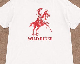 Wild Rider T-shirt cowgirl met skelet – distressed western T-shirt met print