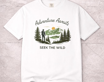 Vintage T-shirt met bergwandelen: Adventure Awaits Seek Wild-shirt