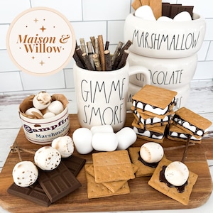 S&#39;mores-Inspired Campfire Decor: Faux Marshmallow Treats for Tiered Tray Display & Outdoor Ambiance